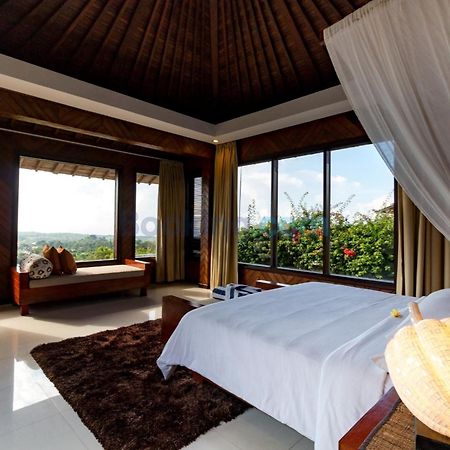 Airis Luxury Villas And Spa Uluwatu Δωμάτιο φωτογραφία